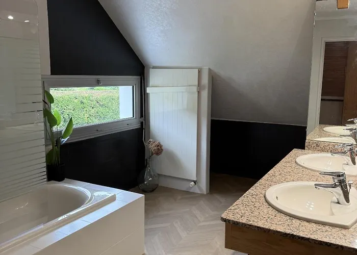 Le Loft Corail * ז'ולוביל-לה-פאן